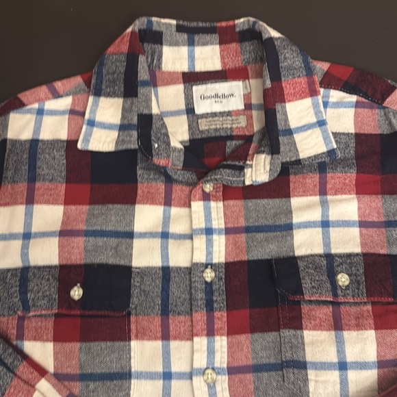 Men’s Goodfellow Flannel Plaid Button Shirt - Picture 5 of 17